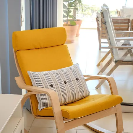 Amazing Sea And Marina View Center 2bdr Flat *