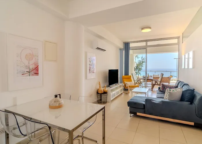 Amazing Sea And Marina View Center 2bdr Flat Apartmán *