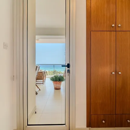 Apartment Amazing Sea And Marina View Center 2bdr Flat